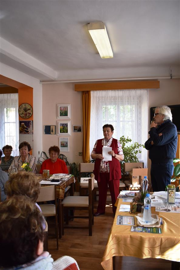 Beseda s pohádkářem a spisovatelem Josefem Lukáškem