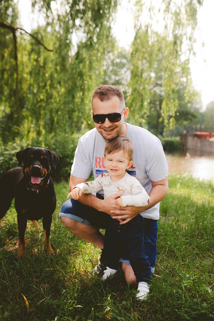foto, POMOC ADAMOVI, ABY ZNOVU VIDĚL SVĚT I SYNA – VEŘEJNA SBÍRKA