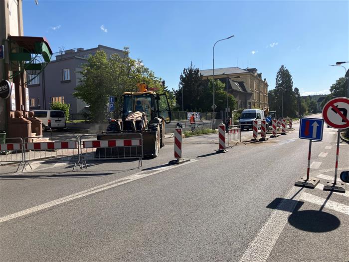uzávěr vjezdu do Erbenovy ulice