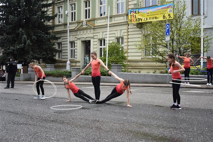 Pochod přes tři hrady, start Kostelec nad Orlicí