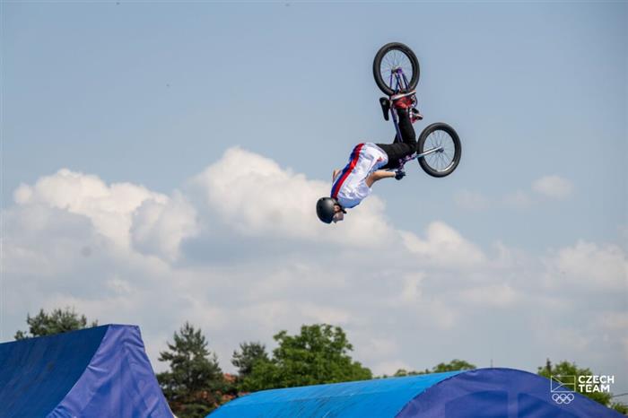 BMX Zlatá fantazie! Miculyčová po skvělém výkonu obhájila evropský titul