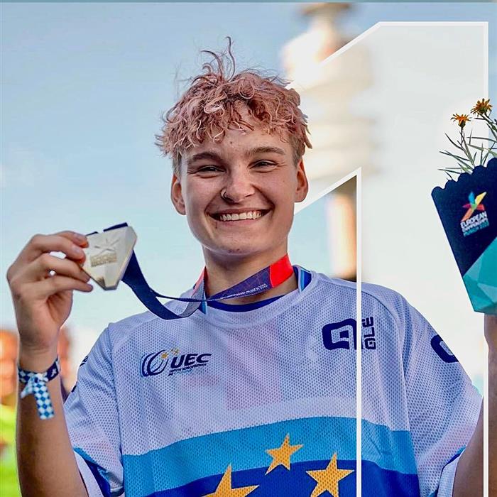 cyklistka Iveta Miculyčová se v 16 letech stala mistryní Evropy ve freestyle BMX
